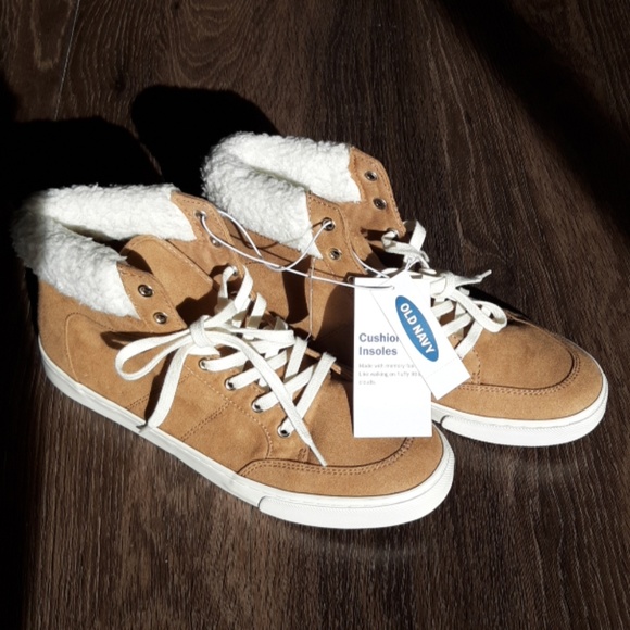 Old Navy Shoes - NWT memory foam suede high top sneakers size 8